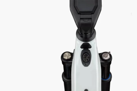 RM Homage GT vario HS US49 cm '23 fehér elektromos kerékpár (625Wh, Kiox, comfort kit)